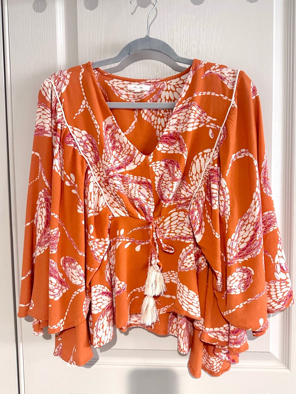 Cute Flowy top